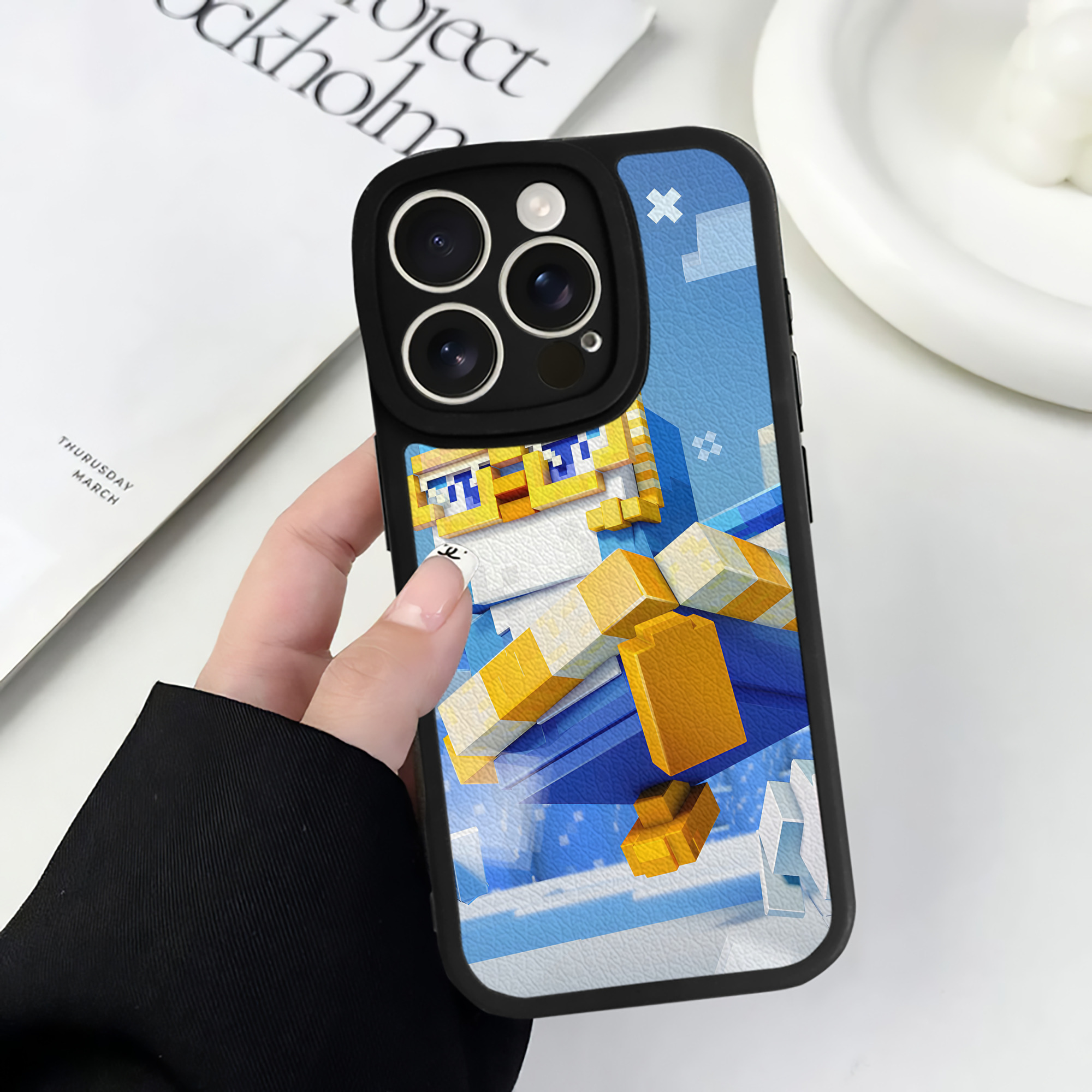 （画像用） マインクラフト ブロックの世界 Minecraft MC Block world 【iPhone 16シリーズ対応】シリコンスマホケース（レザー調） 材質：シリコン